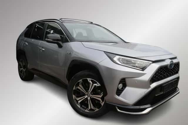Toyota RAV4 (2021) thumbnail 6