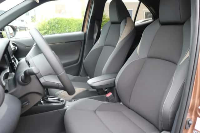 Toyota Yaris Cross (2026) thumbnail 3
