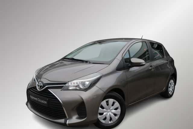 Toyota Yaris (2016) thumbnail 1