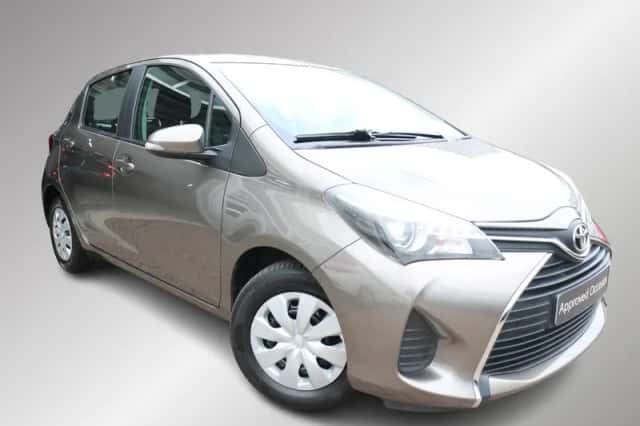 Toyota Yaris (2016) thumbnail 5