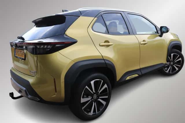 Toyota Yaris Cross (2022) thumbnail 2