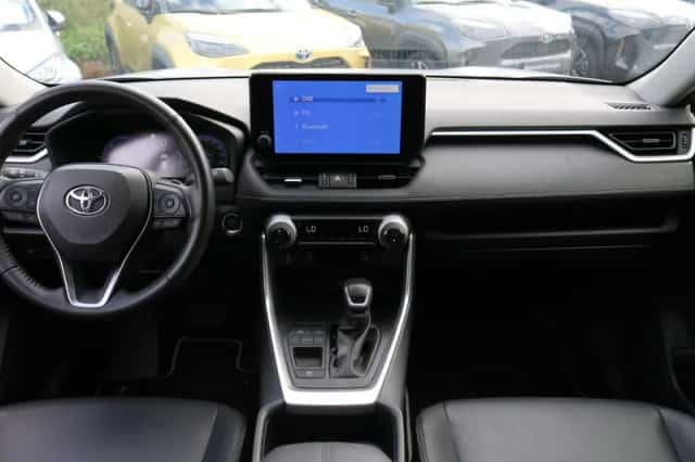 Toyota RAV4 (2024) thumbnail 4