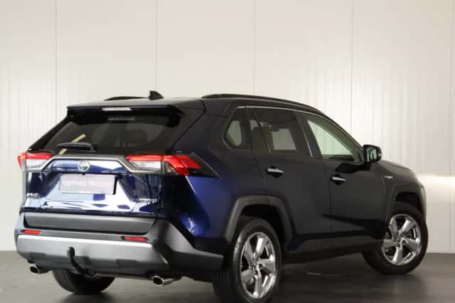 Toyota RAV4 (2020) thumbnail 2