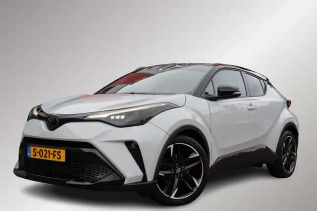 Toyota C-HR (2023) thumbnail 1