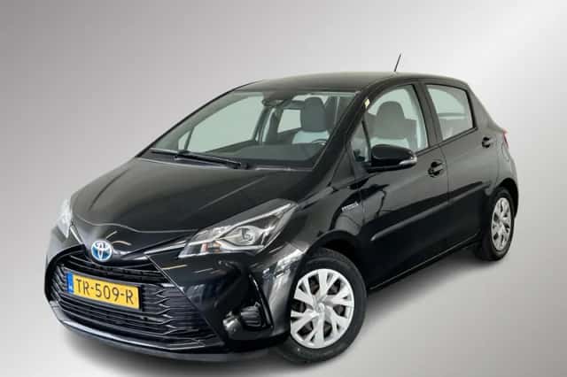 Toyota Yaris (2018) thumbnail 1