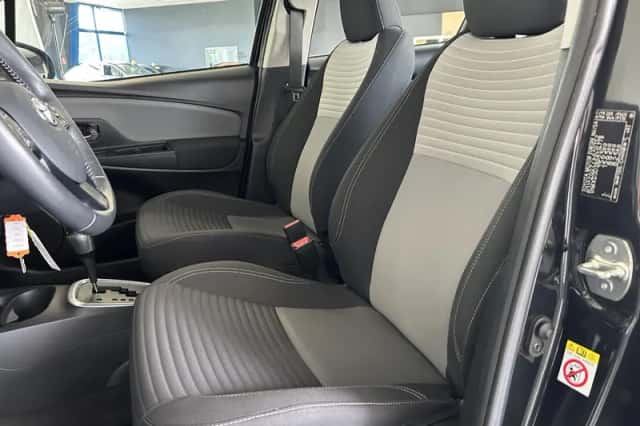 Toyota Yaris (2018) thumbnail 6