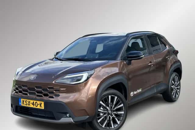 Toyota Yaris Cross (2026) thumbnail 1