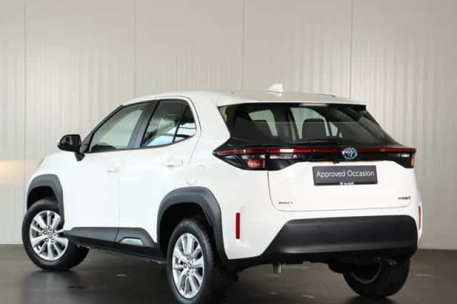 Toyota Yaris Cross (2023) thumbnail 4