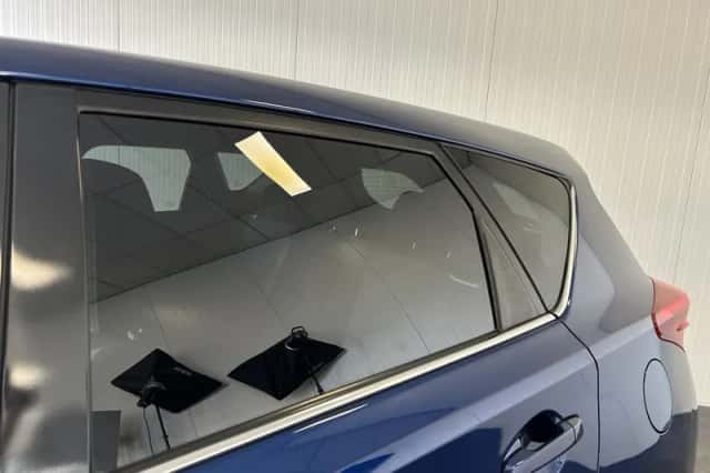 Toyota Auris (2019) thumbnail 6