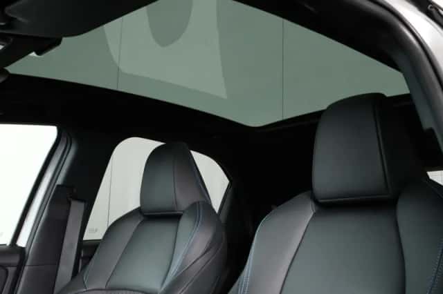 Toyota Yaris (2024) thumbnail 6