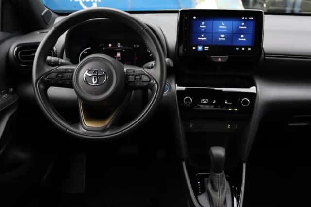 Toyota Yaris Cross (2022) thumbnail 4