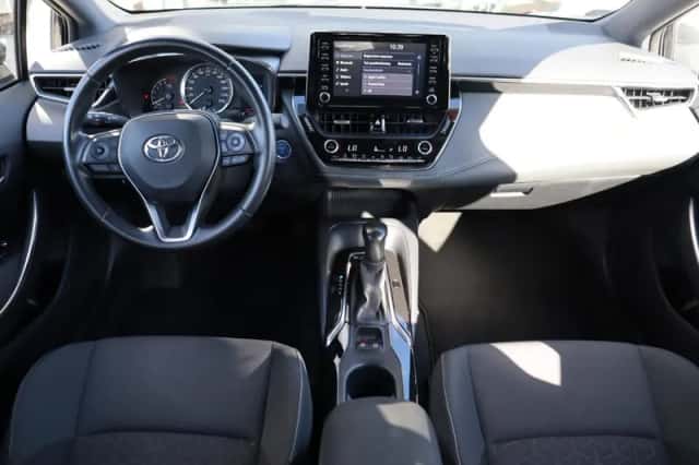 Toyota Corolla (2022) thumbnail 3