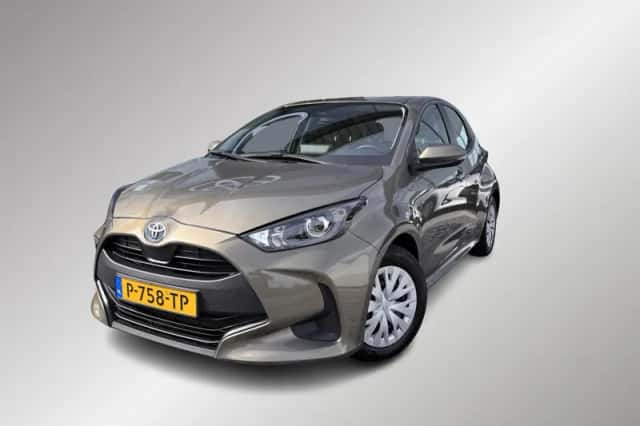 Toyota Yaris (2022) thumbnail 1