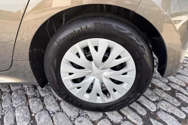 Toyota Yaris (2022) thumbnail 5