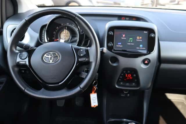 Toyota Aygo (2019) thumbnail 4