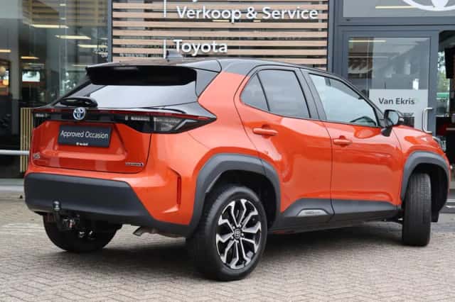 Toyota Yaris Cross (2023) thumbnail 2