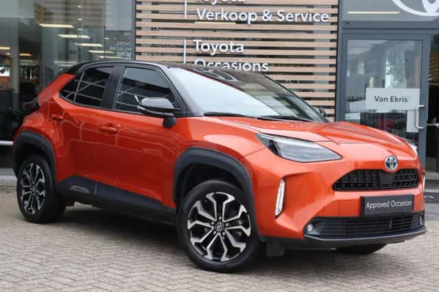 Toyota Yaris Cross (2023) thumbnail 3