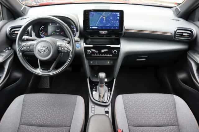 Toyota Yaris Cross (2023) thumbnail 5