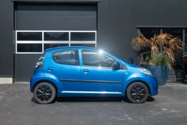 Citroën C1 (2011) thumbnail 3