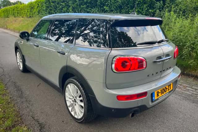 MINI Clubman (2017) thumbnail 2