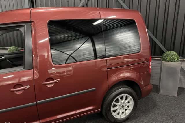 Volkswagen Caddy (2012) thumbnail 4
