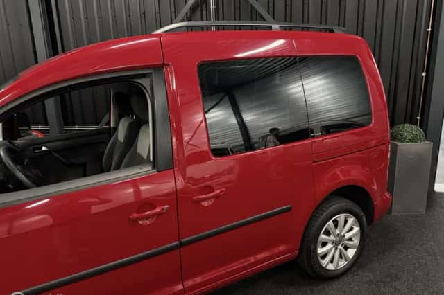 Volkswagen Caddy (2011) thumbnail 6