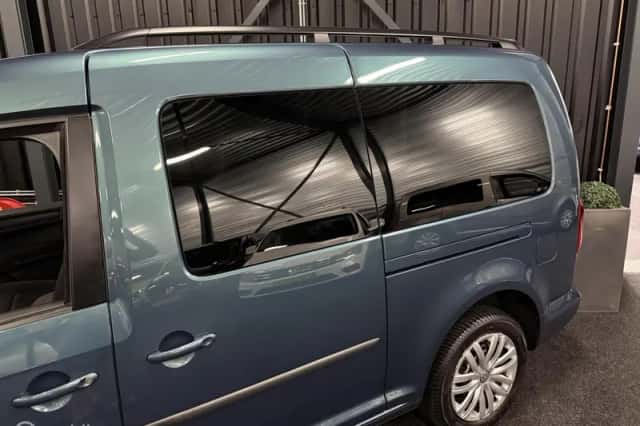 Volkswagen Caddy (2015) thumbnail 6