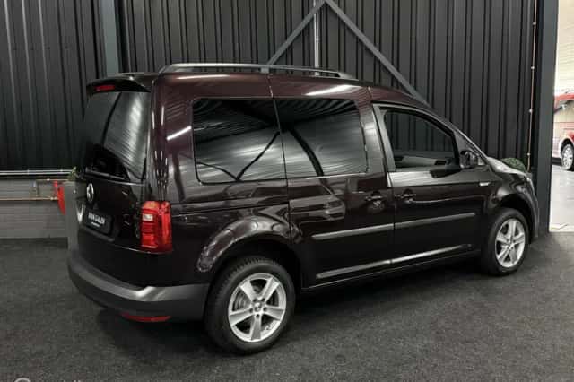 Volkswagen Caddy (2018) thumbnail 6