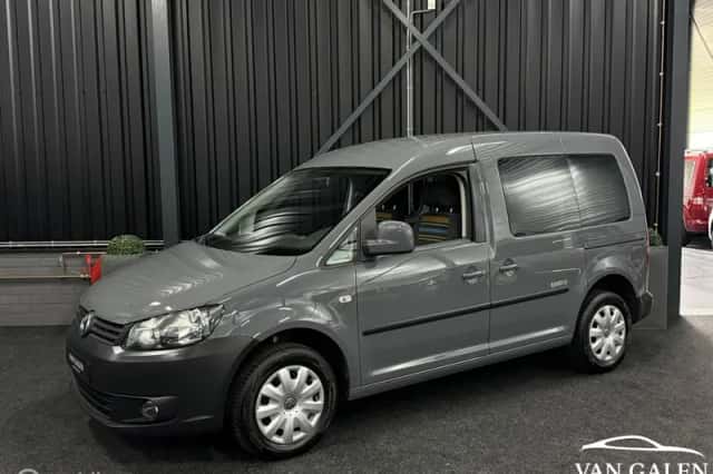 Volkswagen Caddy (2013) thumbnail 1