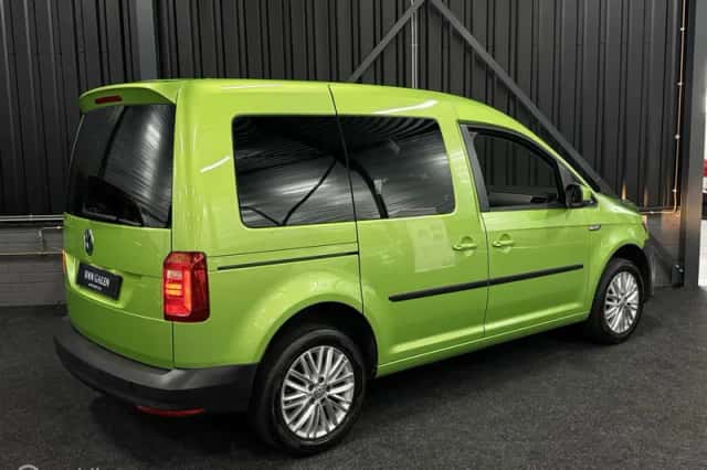 Volkswagen Caddy (2015) thumbnail 6