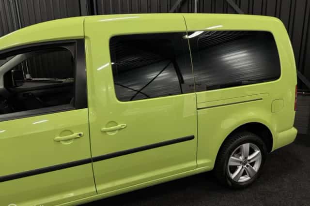 Volkswagen Caddy (2012) thumbnail 5