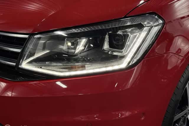 Volkswagen Caddy (2016) thumbnail 4