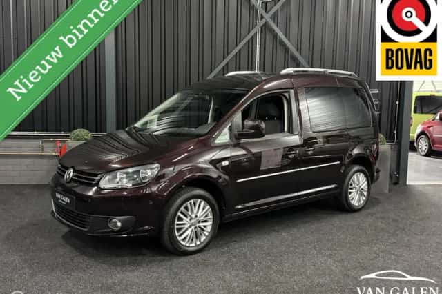 Volkswagen Caddy (2014) thumbnail 1