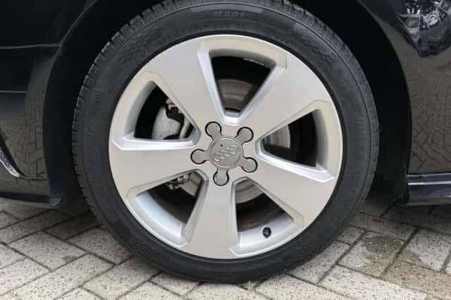 Audi A3 (2013) thumbnail 3