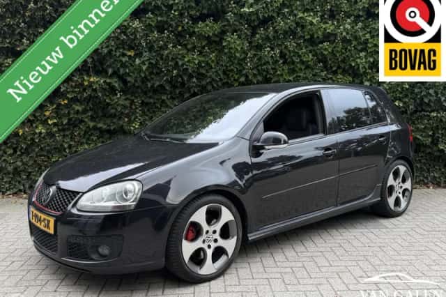 Volkswagen Golf (2005) thumbnail 1