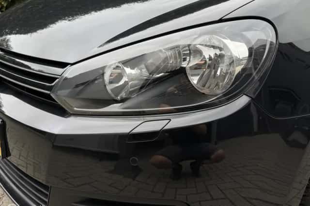Volkswagen Golf (2012) thumbnail 4
