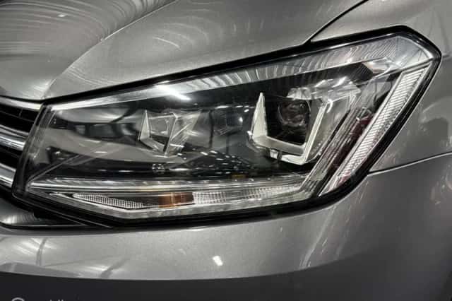 Volkswagen Caddy (2015) thumbnail 4