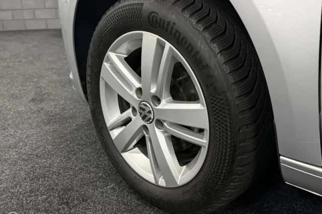 Volkswagen Caddy (2014) thumbnail 4