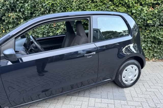 SEAT Mii (2013) thumbnail 4