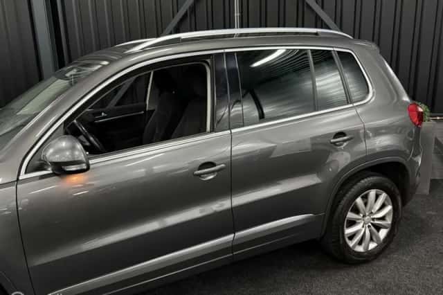 Volkswagen Tiguan (2012) thumbnail 6