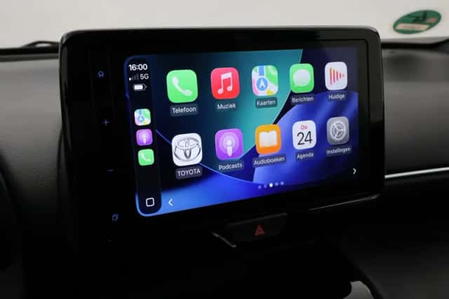 Toyota Yaris Cross (2022) thumbnail 5