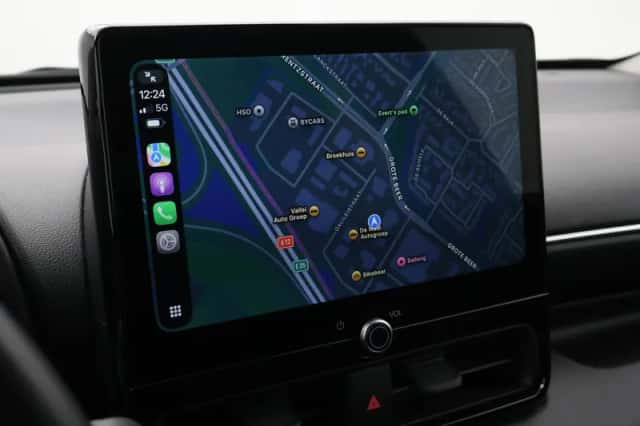 Toyota Yaris (2024) thumbnail 6