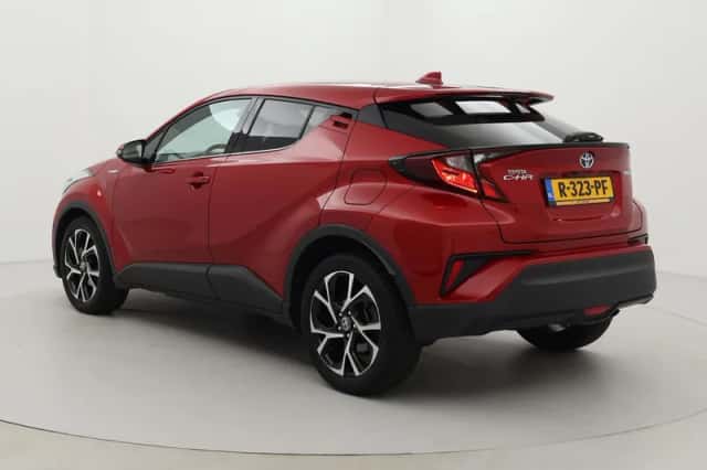 Toyota C-HR (2021) thumbnail 4