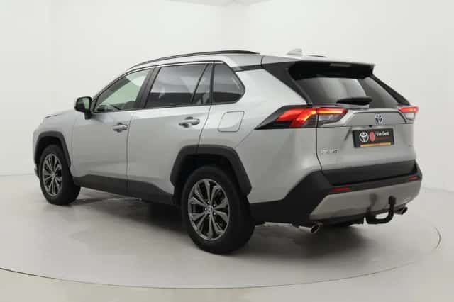 Toyota RAV4 (2025) thumbnail 4