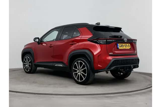 Toyota Yaris Cross (2024) thumbnail 4