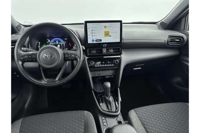 Toyota Yaris Cross (2025) thumbnail 2