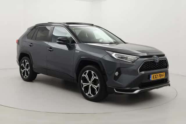 Toyota RAV4 (2021) thumbnail 1