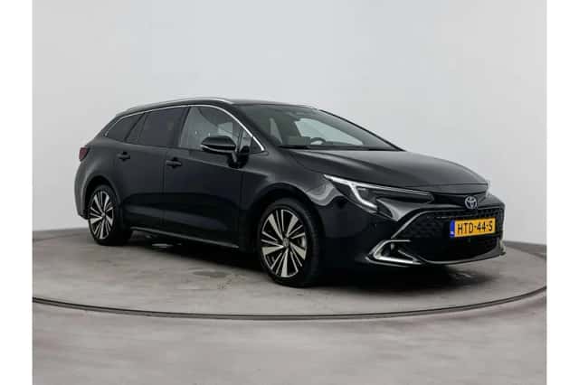 Toyota Corolla (2025) thumbnail 1