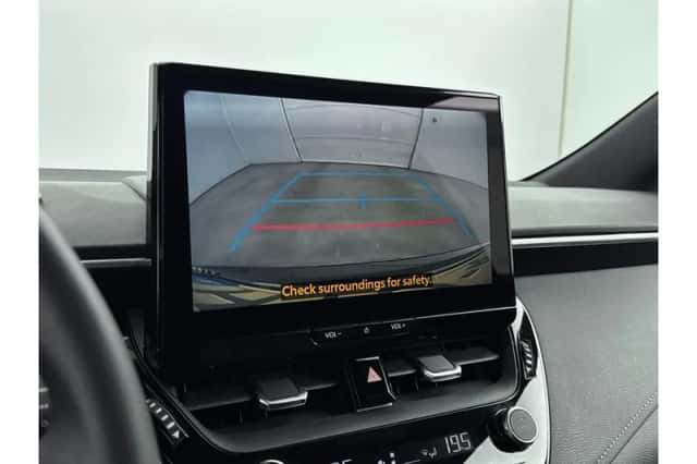 Toyota Corolla (2025) thumbnail 6