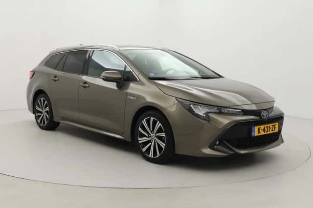 Toyota Corolla (2021) thumbnail 1